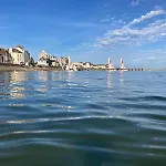 Au Centre Des Plages Du Débarquement Grandcamp-Maisy