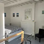 Au Centre Des Plages Du Débarquement *